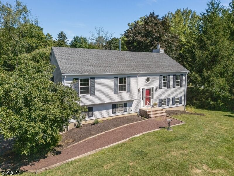 Property Photo:  2 Charlotte Dr  NJ 08833 