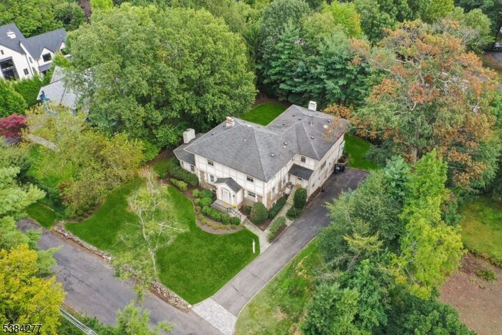 Property Photo:  52 Jefferson Ave  NJ 07078 