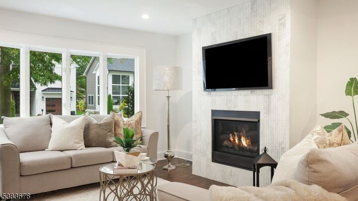 Property Photo:  2314 Longfellow Ave  NJ 07076 