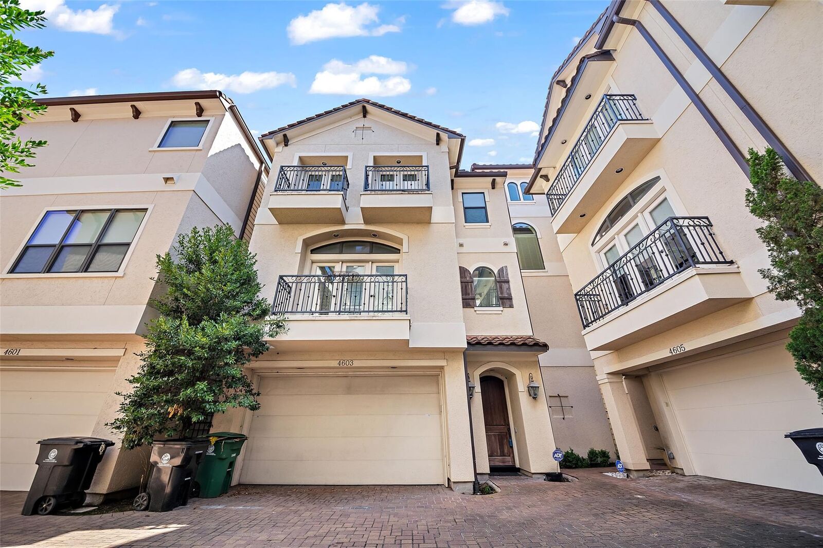 Property Photo: 4603 Inker Street TX 77007
