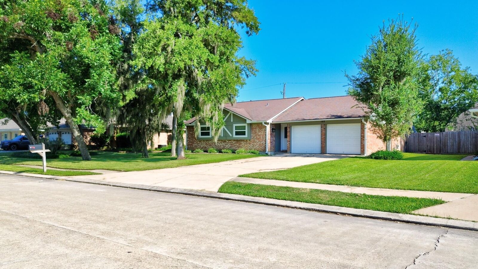 Property Photo: 122 Cottonwood Street TX 77566