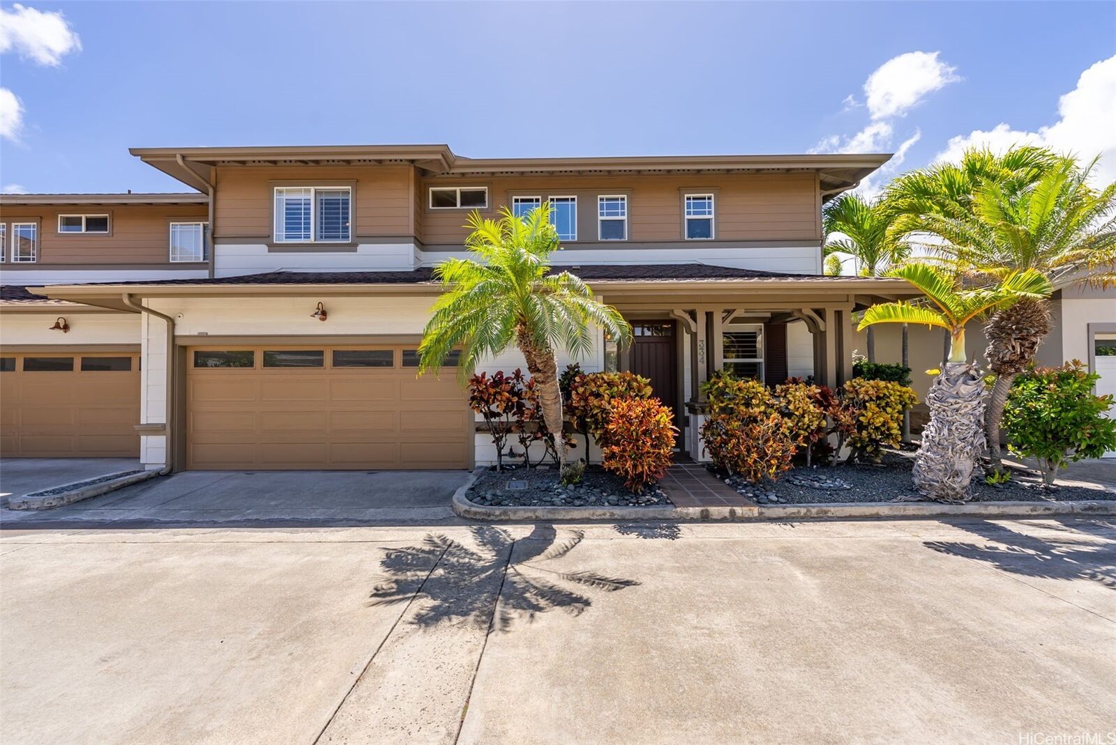 Property Photo:  520 Lunalilo Home Road 334  HI 96825 