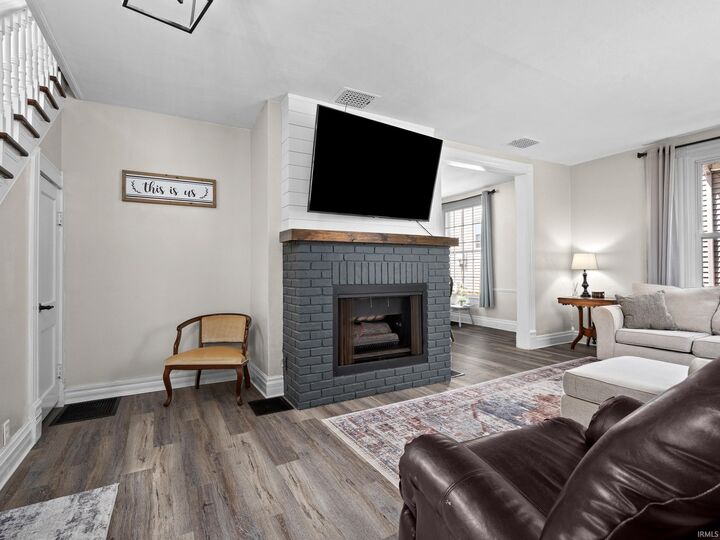 Property Photo:  1116 Byron Street  IN 46750 