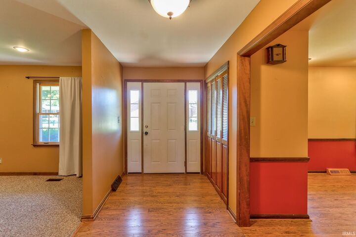 Property Photo:  4400 W Larch Place  IN 47630-2506 
