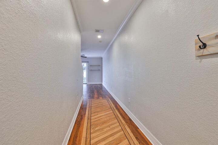 Property Photo:  517 Villa Treviso Court  FL 33572 