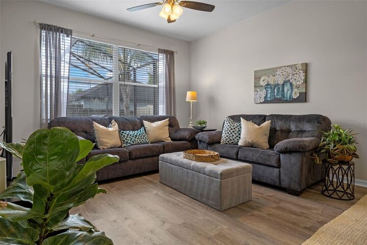 Property Photo:  1346 Royal Saint George Drive  FL 32828 