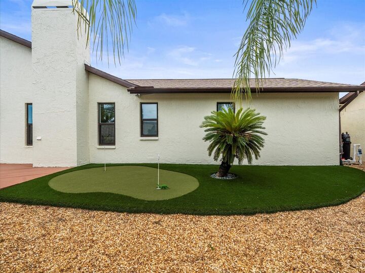 Property Photo:  13512 Sobrado Drive  FL 33624 