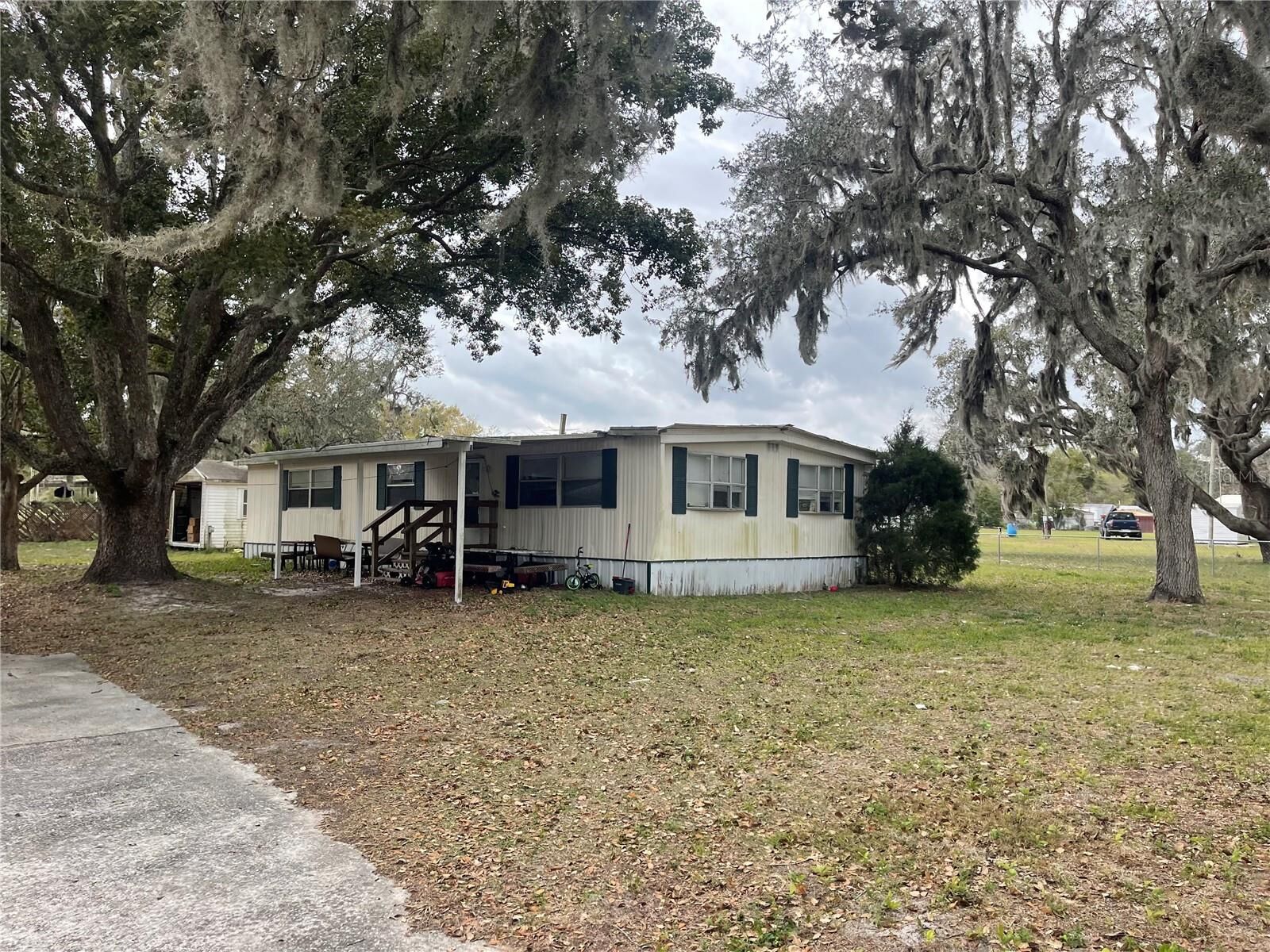 Property Photo:  4385 Dietz Road  FL 33830 