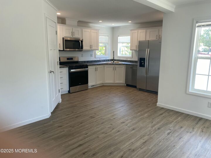 Property Photo:  18 Maple Tree Court  NJ 08050 