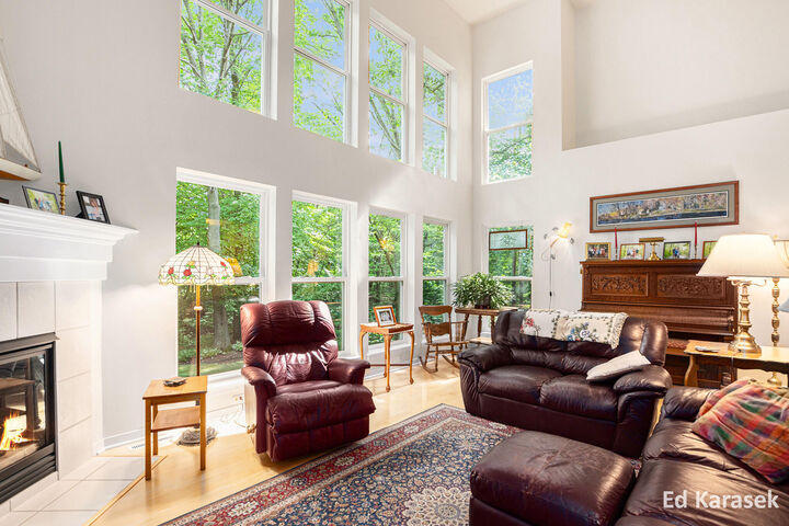 Property Photo:  6127 Kings Way  MI 49453 