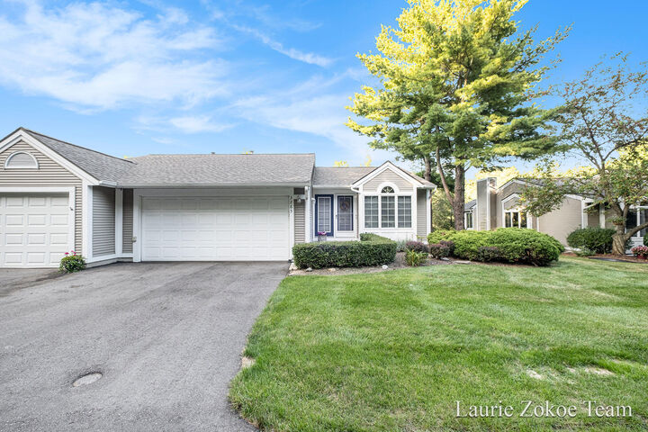 3285 Woodwind Drive NE  Grand Rapids MI 49525 photo