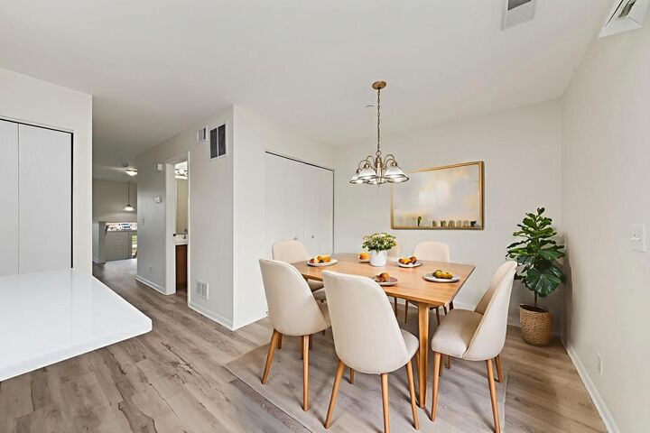 Property Photo:  1397 Carolyn Court 1397  IL 60560 