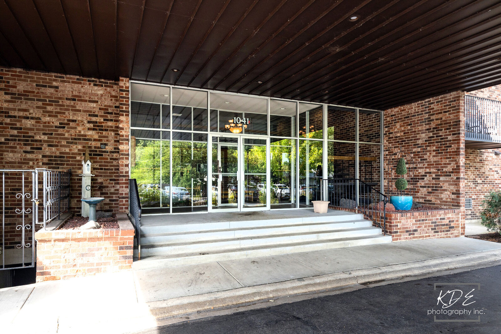 Property Photo: 1041 W Ogden Avenue 2-121 IL 60563