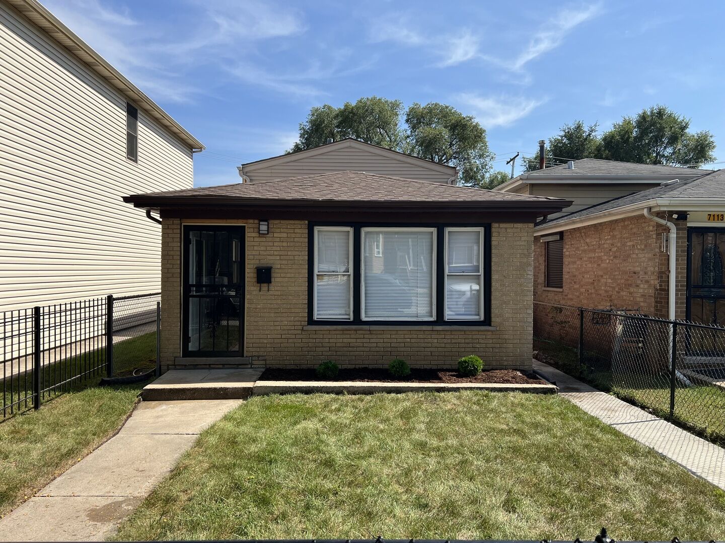Property Photo:  7109 S Dobson Avenue  IL 60619 