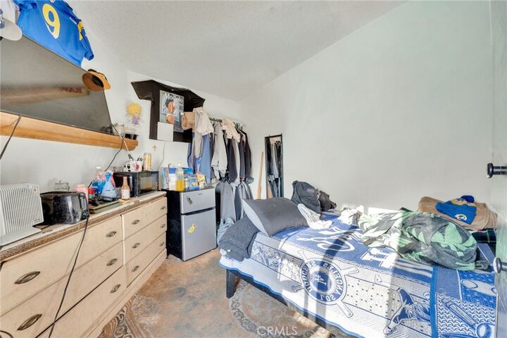 Property Photo:  1401 W 9th Street 75  CA 91766 