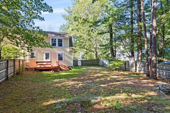 Property Photo:  11 Applewood Drive  ME 04072 