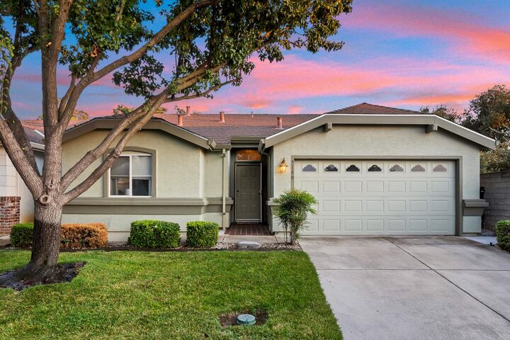 7100 Sunbridge Lane  Sacramento CA 95828 photo