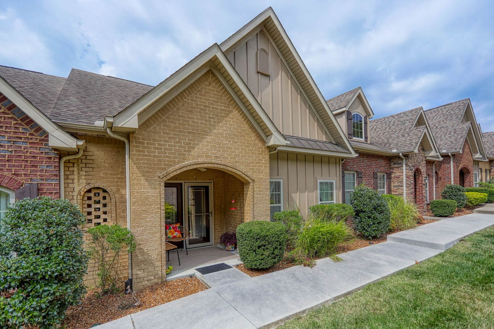 Property Photo:  100 Placid Grove Ln 1805  TN 37072 