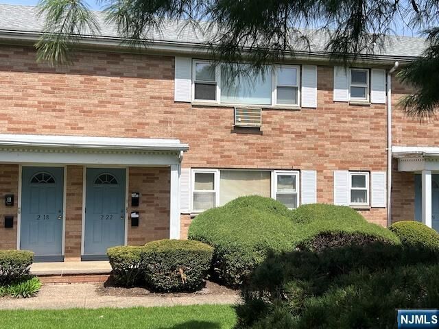 Property Photo:  2-22 Virginia Drive B  NJ 07410 