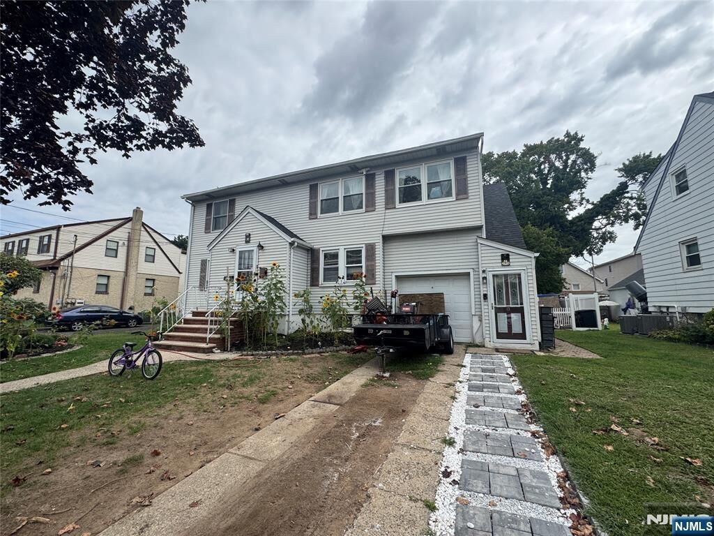 Property Photo: 72 Dyer 2 NJ 07606