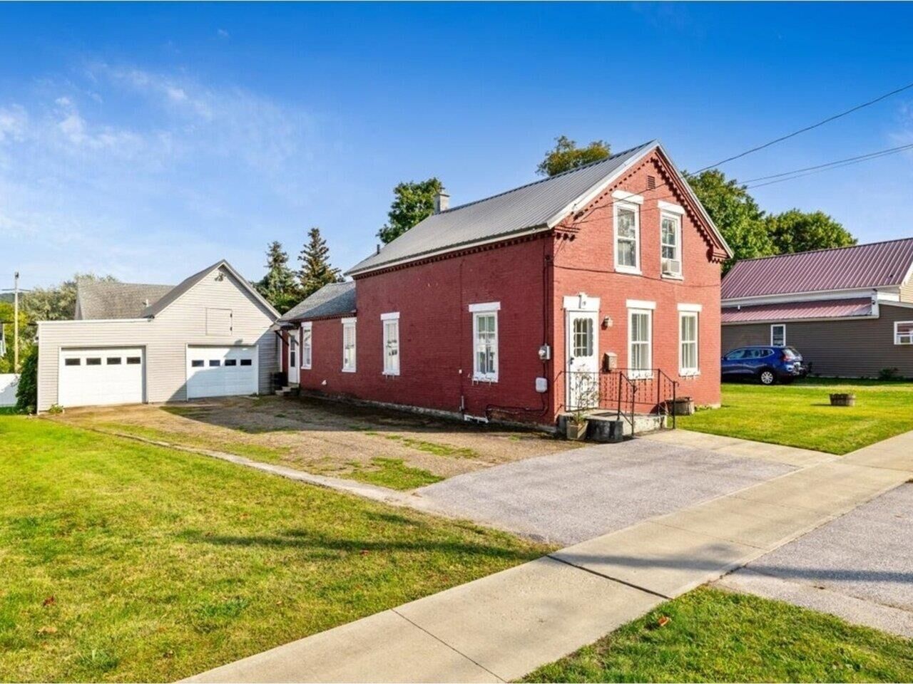 Property Photo:  19 North Elm Street  VT 05478 