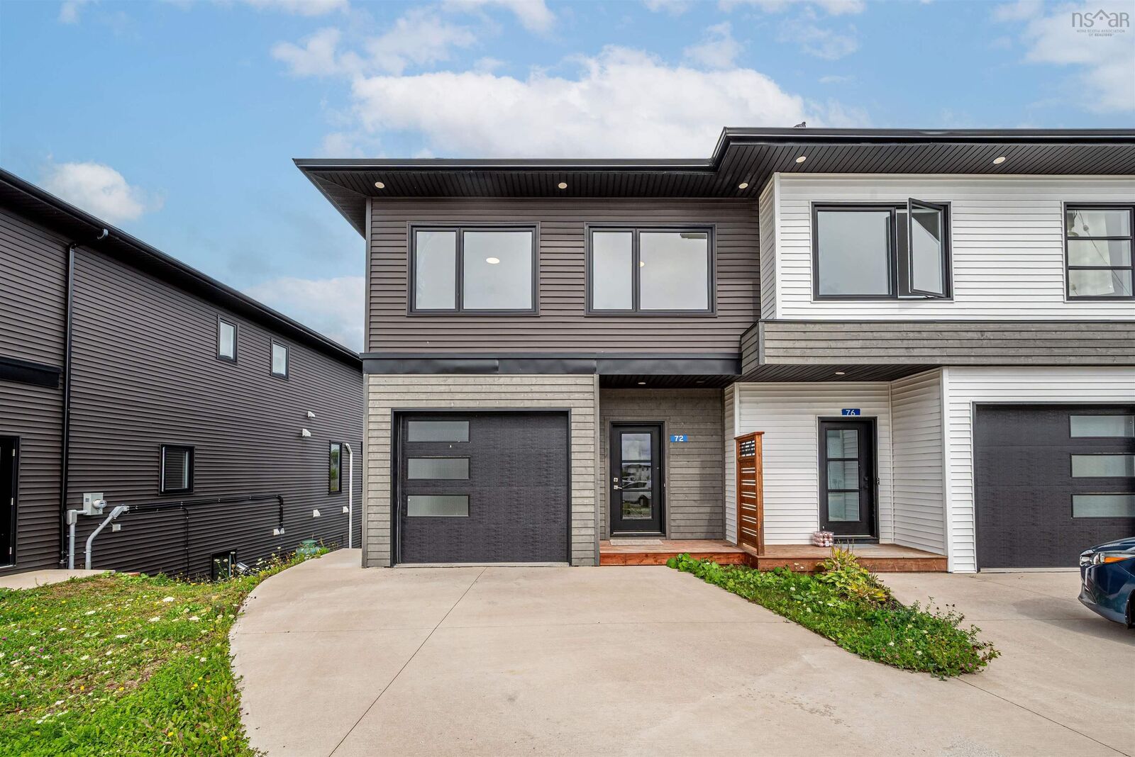 Property Photo:  72 Grenoble Court  NS B3P 0J8 