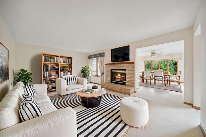 Property Photo:  639 Hi Park Avenue  MN 55066 