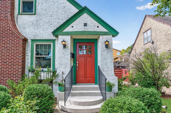 Property Photo: 555 Saratoga Street S MN 55116