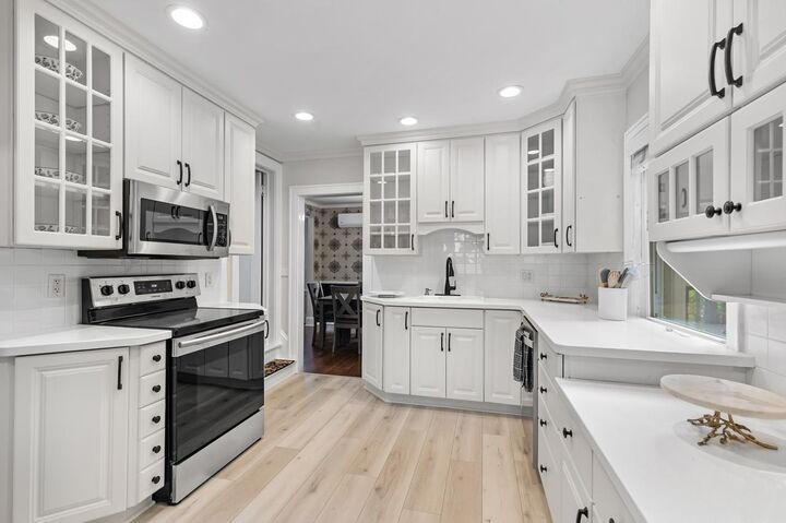 Property Photo: 4848 Ewing Avenue S MN 55410