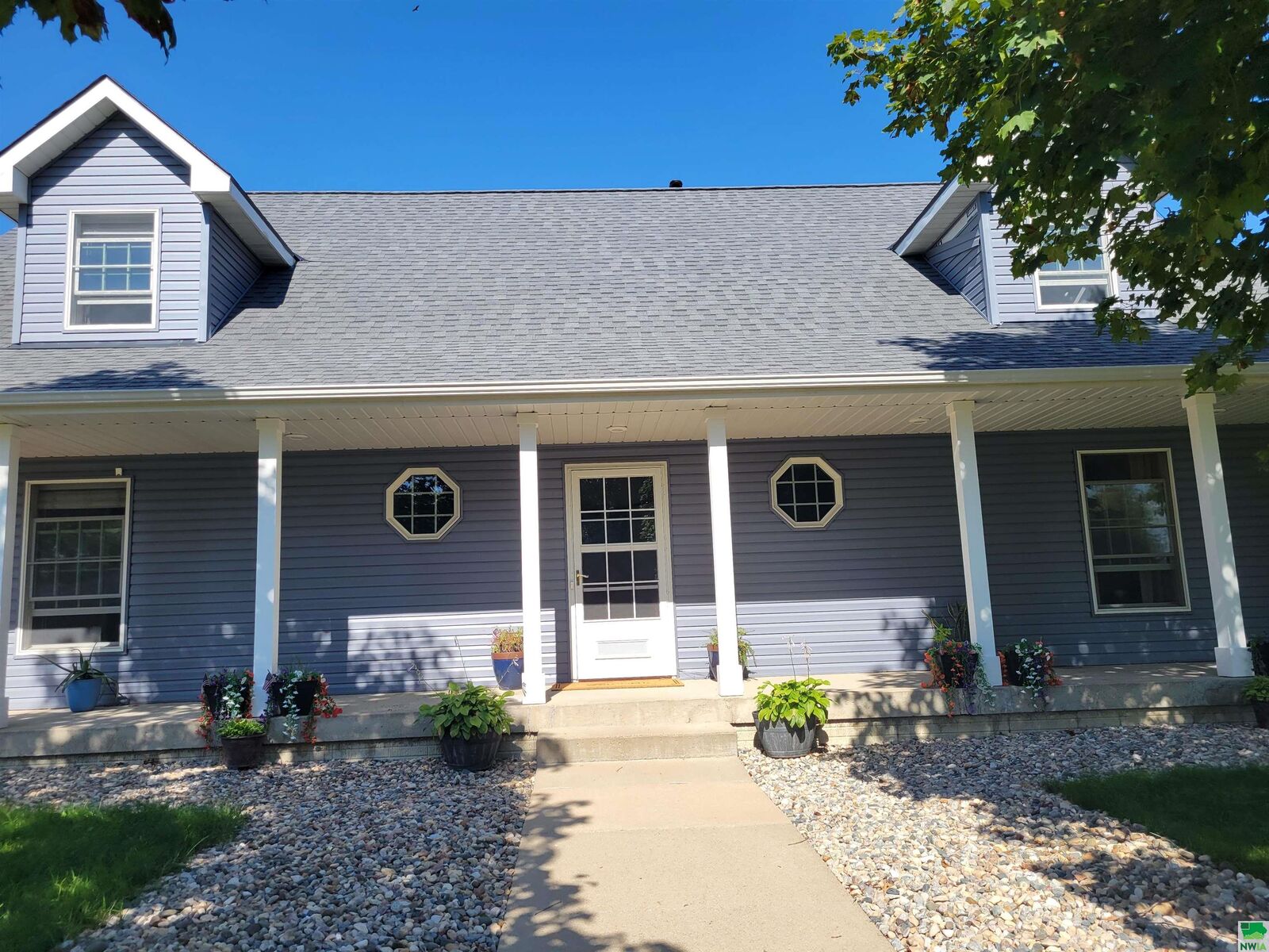 Property Photo: 601 Stonegate IA 51054