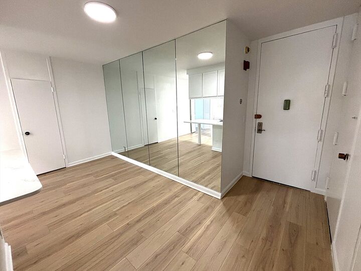 Property Photo:  65 East India Row 35G  MA 02110 