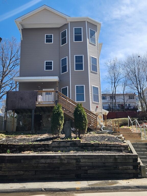 Property Photo:  119 Rodney St  MA 01605 