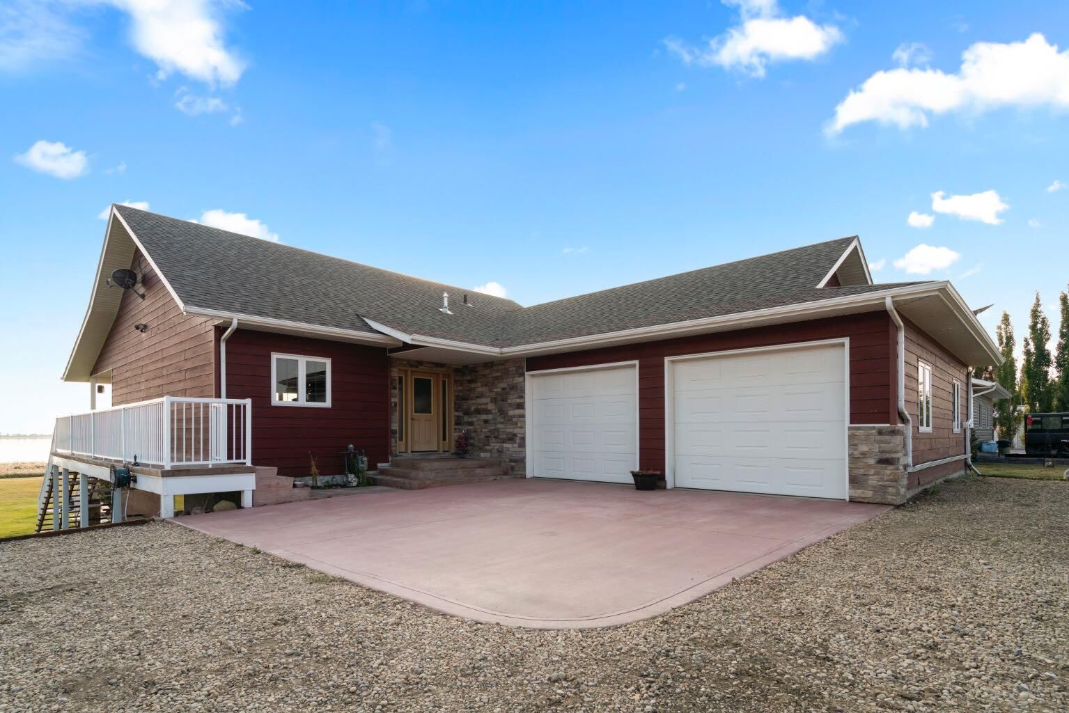 Property Photo: 41251 Range Road 210 229 AB T0B 0H0