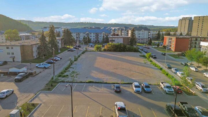 Property Photo:  10013-10119 Manning Avenue  AB T9H 2C3 