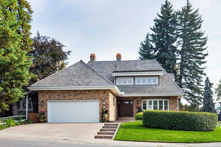 1035 32 Avenue SW  Calgary AB T2T 1V5 photo