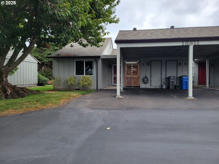 Property Photo:  13311 NW 10th Ave  WA 98685 
