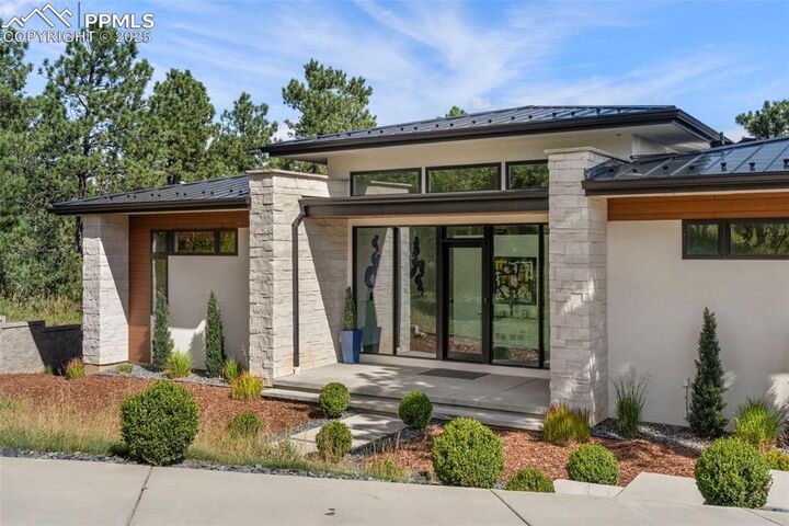 Property Photo:  17 Midland Road  CO 80906 
