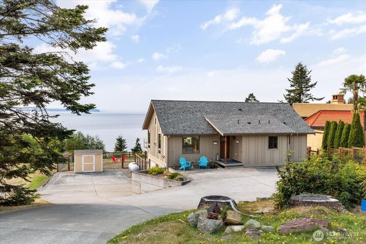 1870  Fircrest Drive  Coupeville WA 98239 photo