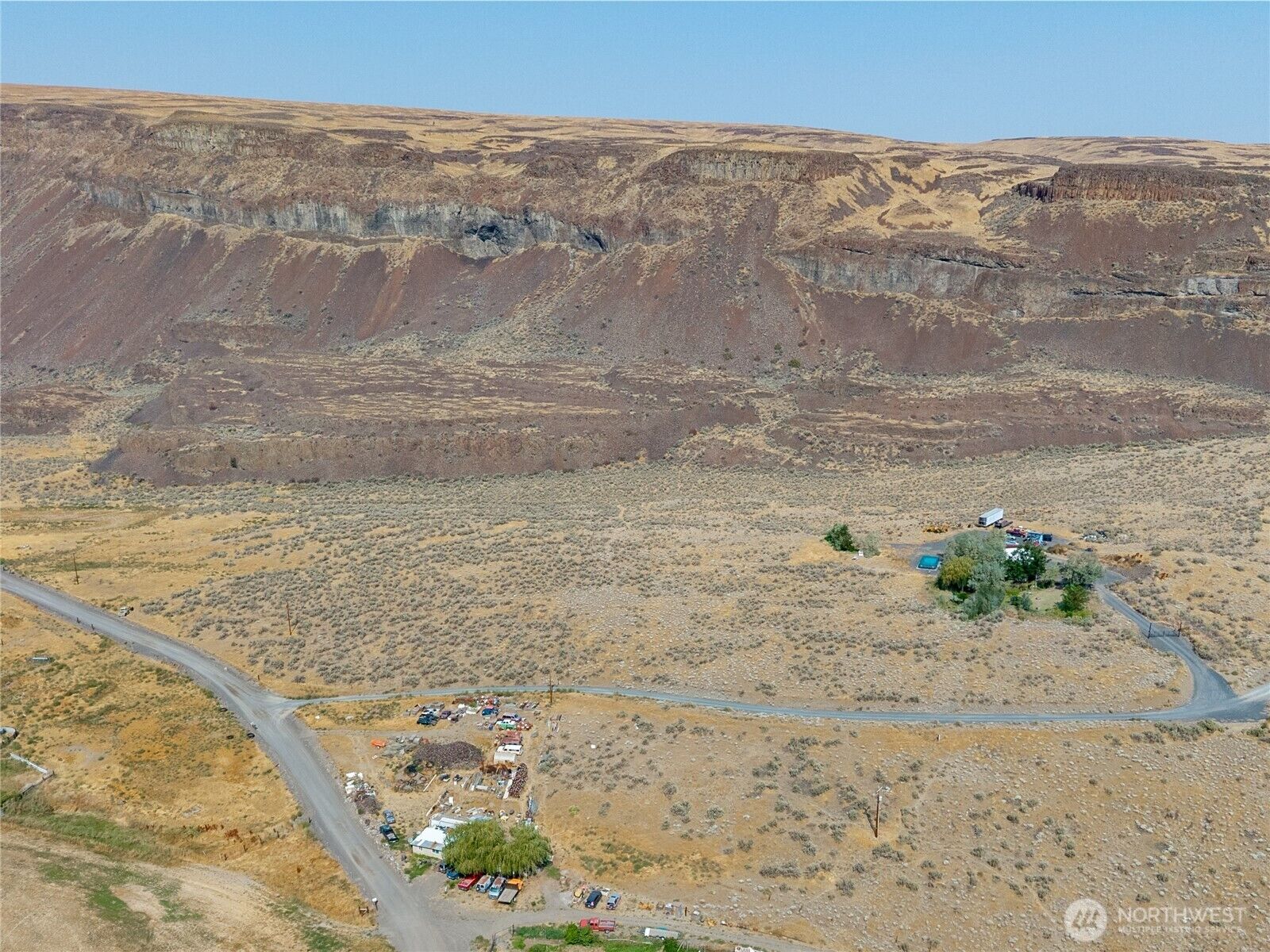 Property Photo: 131 Wagon Road WA 98845
