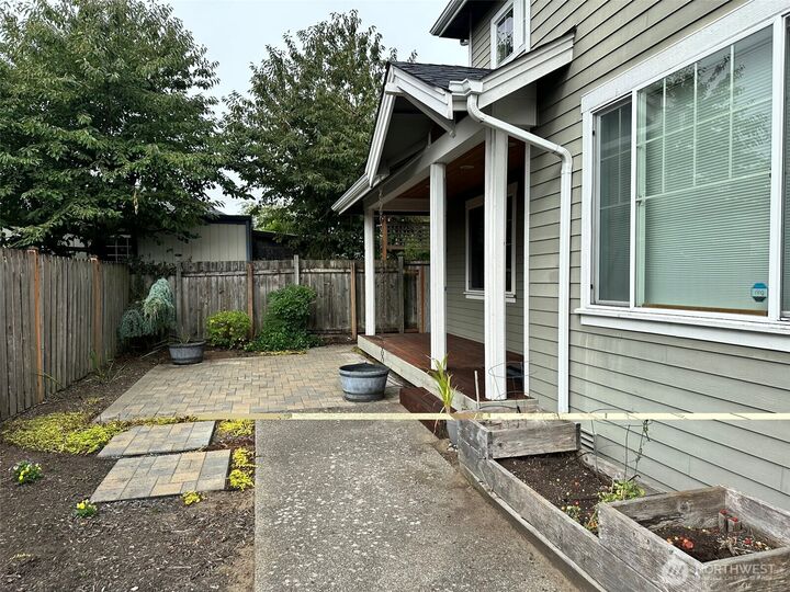 Property Photo: 2126 NE 12th Street WA 98056