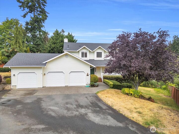 5705  92nd Street SW  Mukilteo WA 98275 photo