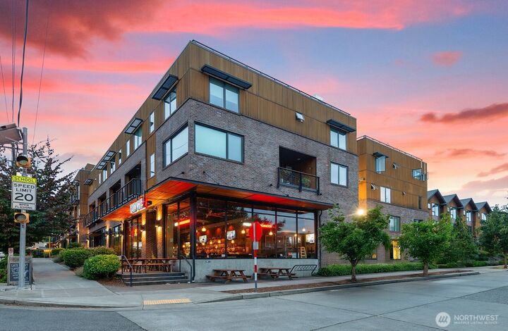 Property Photo: 3300 NE 65th Street 219 WA 98115