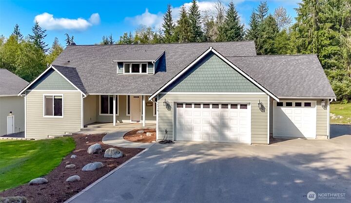 Property Photo: 36910 SE 191st Street WA 98038