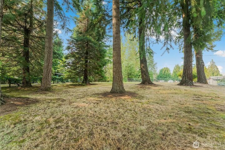 Property Photo:  186 Xx SE 215th Street  WA 98058 