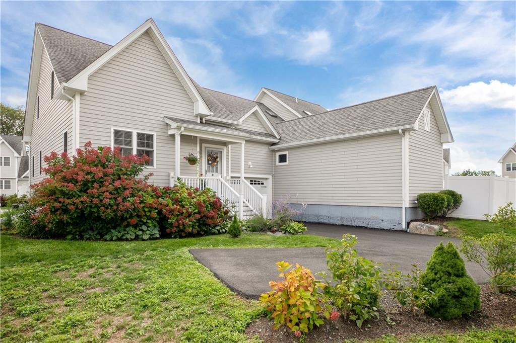 Property Photo:  73 Seafare Lane  RI 02871 