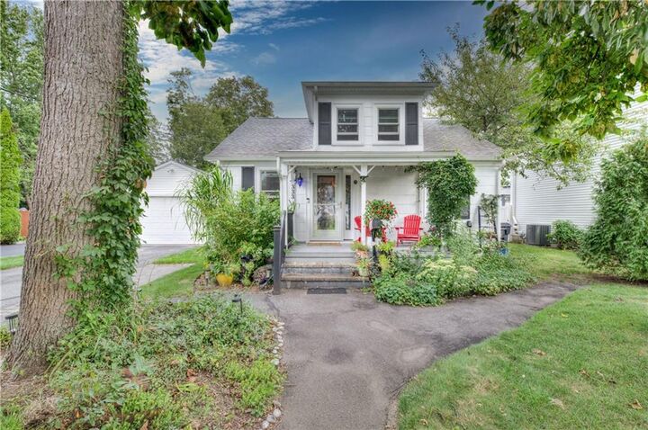 Property Photo:  333 Greenwood Avenue  RI 02886 