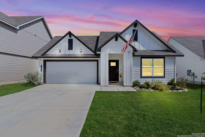 Property Photo: 21220 Cobbles Loop TX 78266
