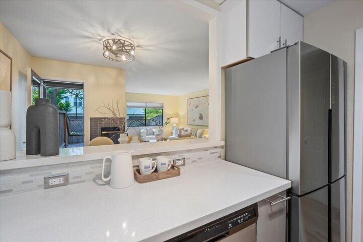 Property Photo:  1983 San Luis Avenue 33  CA 94043 