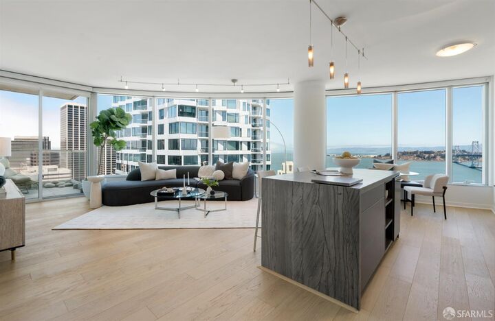 Property Photo: 301 Main Street 34B CA 94105