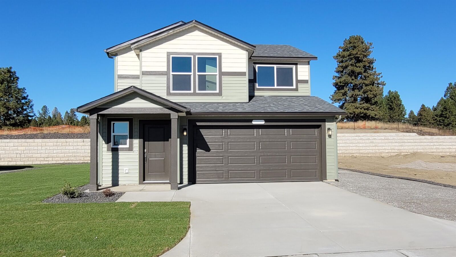 Property Photo:  825 E K St  WA 99006 